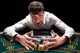 Màn hình game slot online tại fabet88 trên thiết bị di động giao diện tiếng Việt